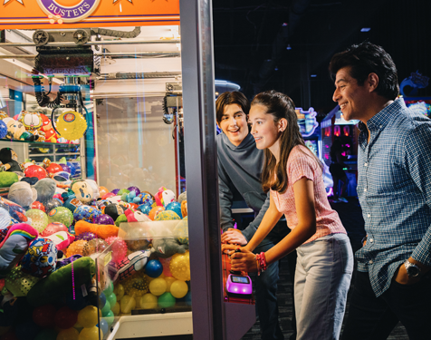 Dave & Buster's Philadelphia Menu, Parking, Reviews, Party Pricing